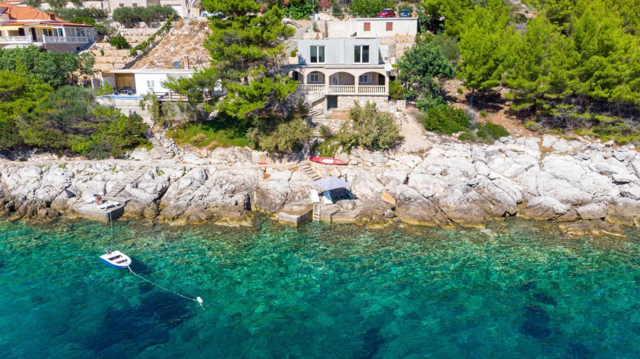 Apartments By The Sea Cove Zaglav, Korcula - 12208 Prizba Exterior photo