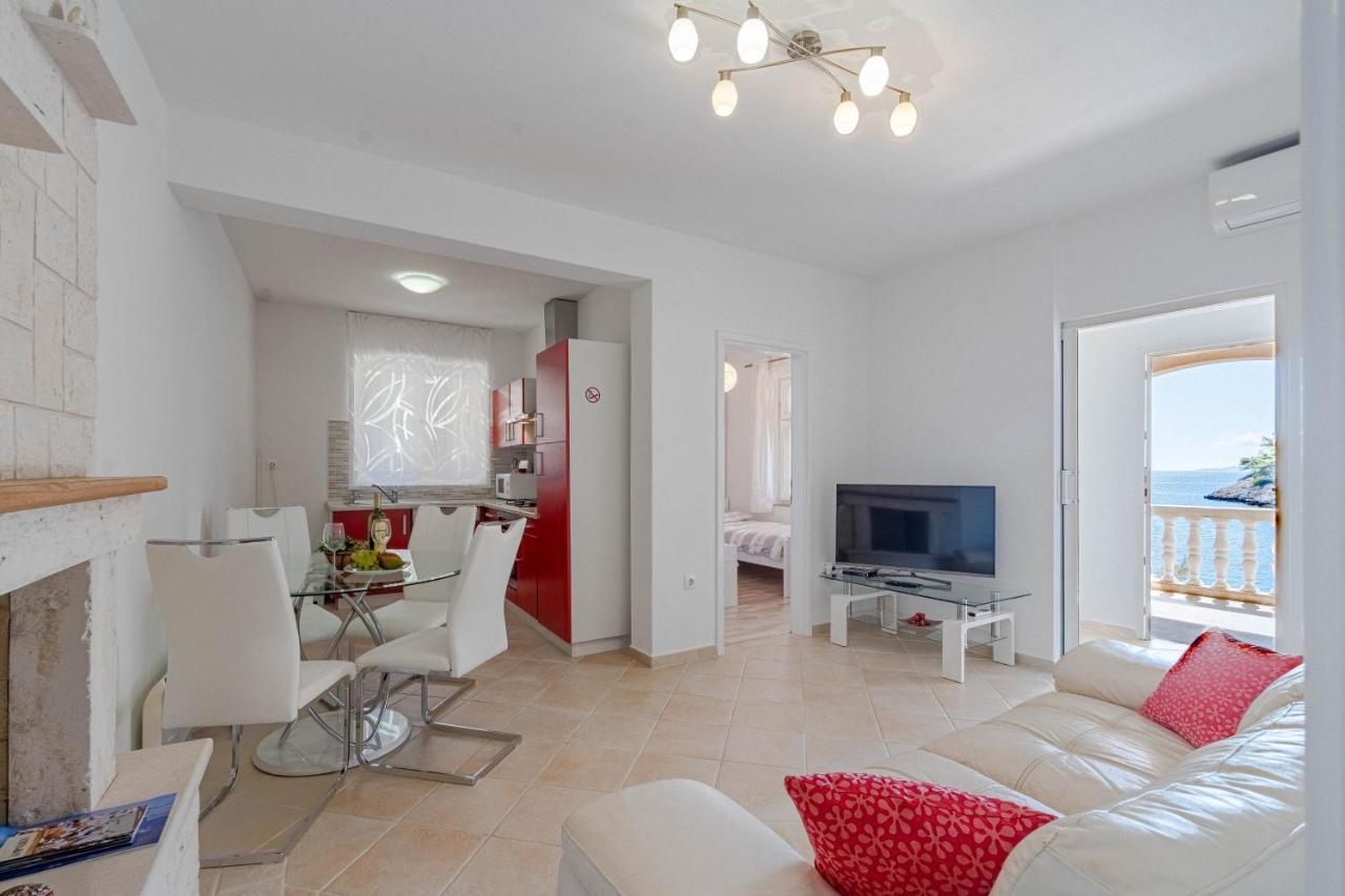 Apartments By The Sea Cove Zaglav, Korcula - 12208 Prizba Exterior photo